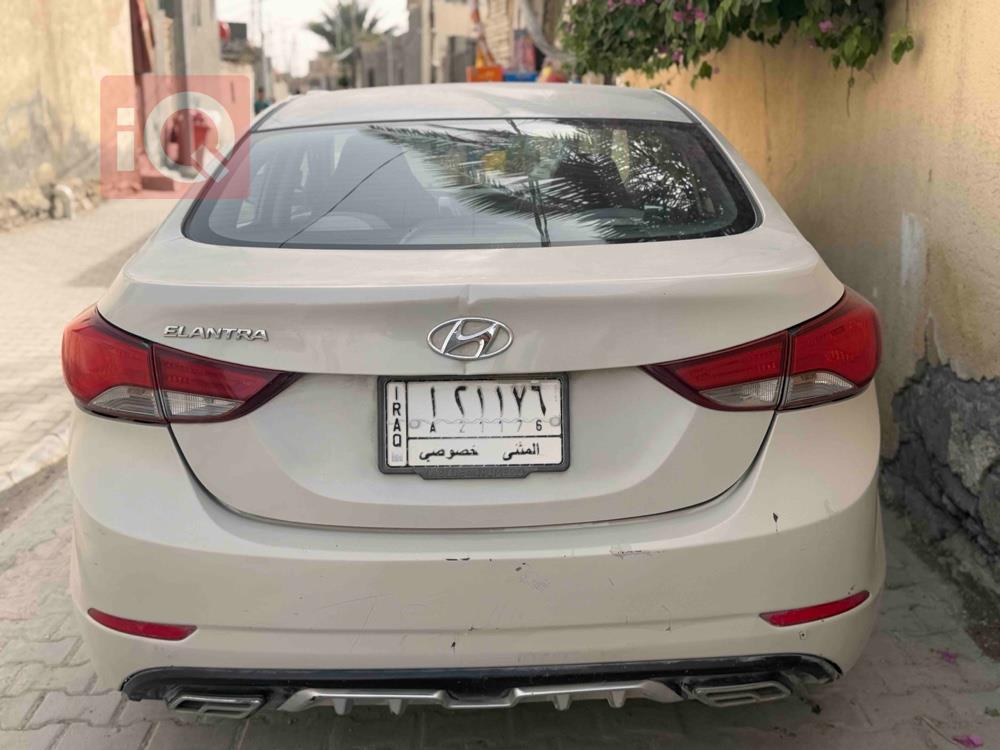 هیوندای ئەلەنترا